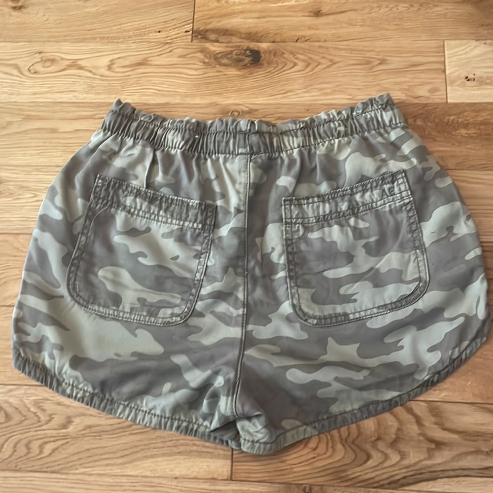 Shorts - Picture 2 of 2